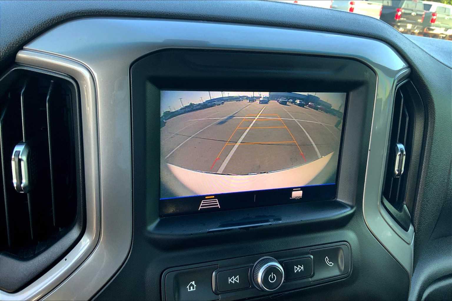 2021 Chevrolet Silverado 1500 Custom photo 27