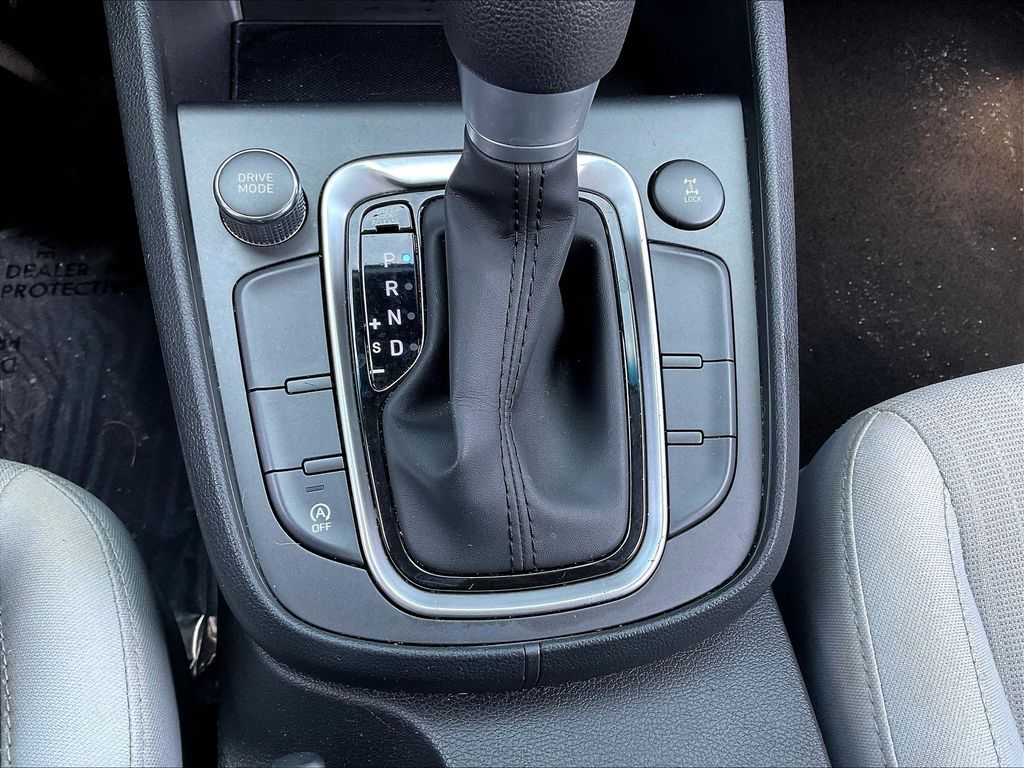 2023 Hyundai Kona SEL photo 30