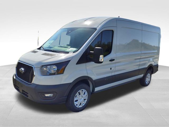 2024 Ford Transit photo 2