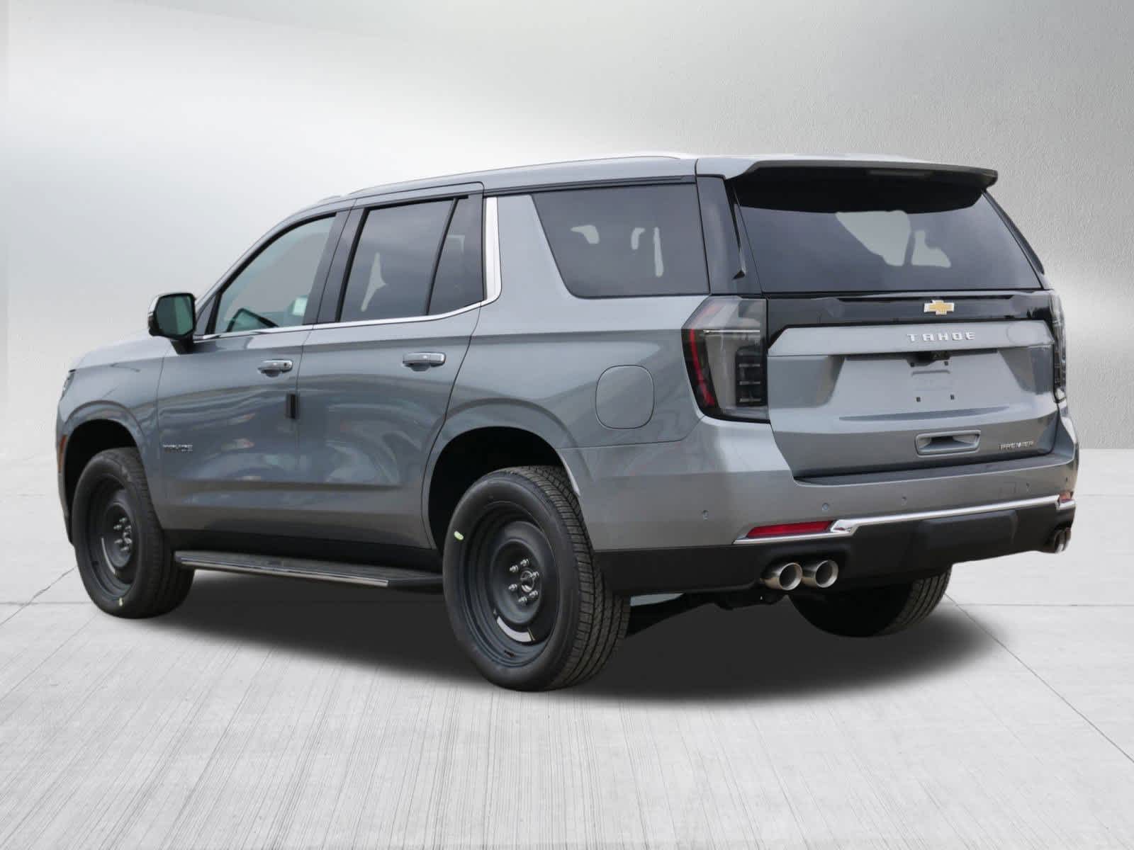 2026 Chevrolet Tahoe Premier photo 2