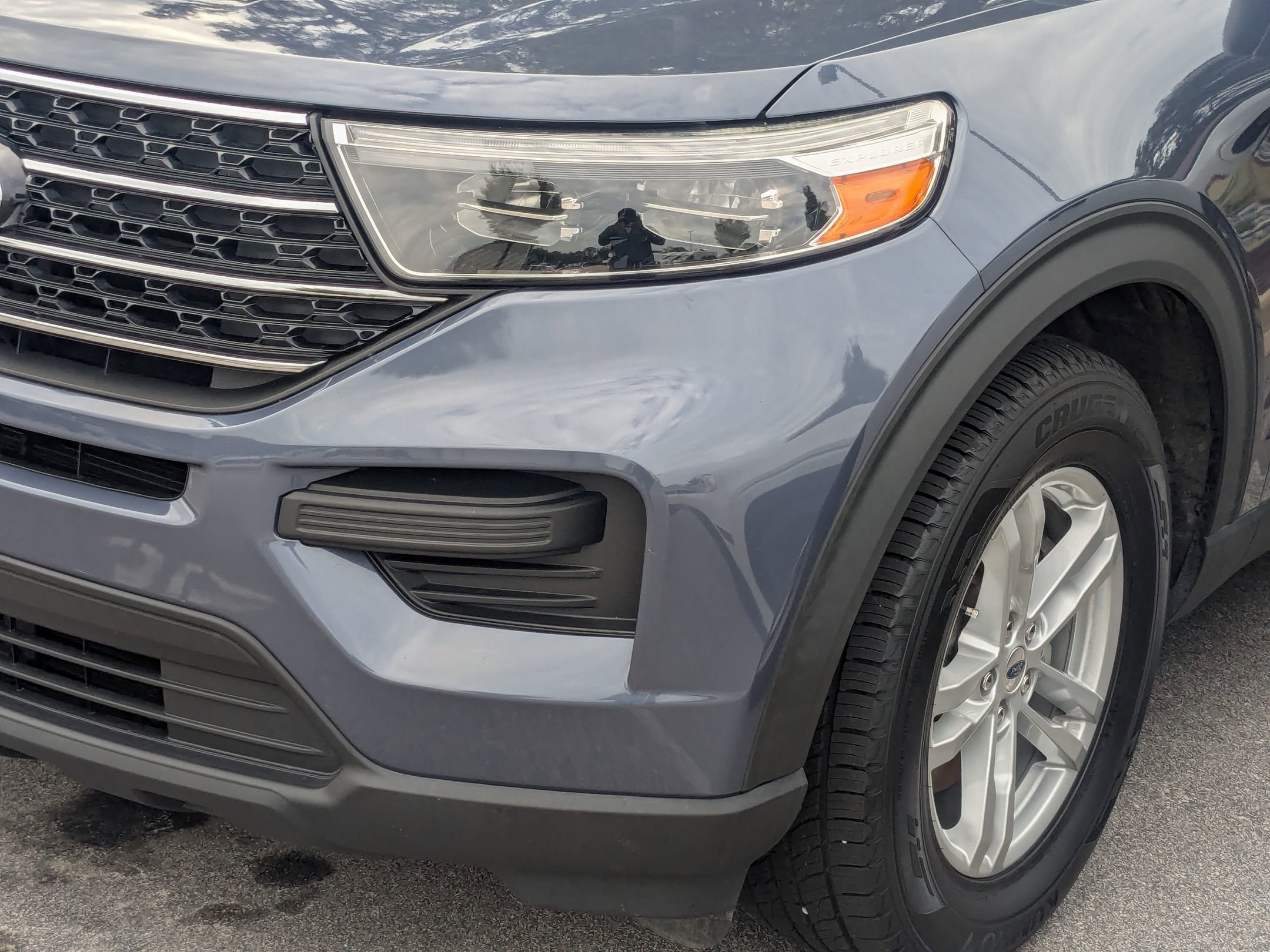 2021 Ford Explorer XLT photo 4