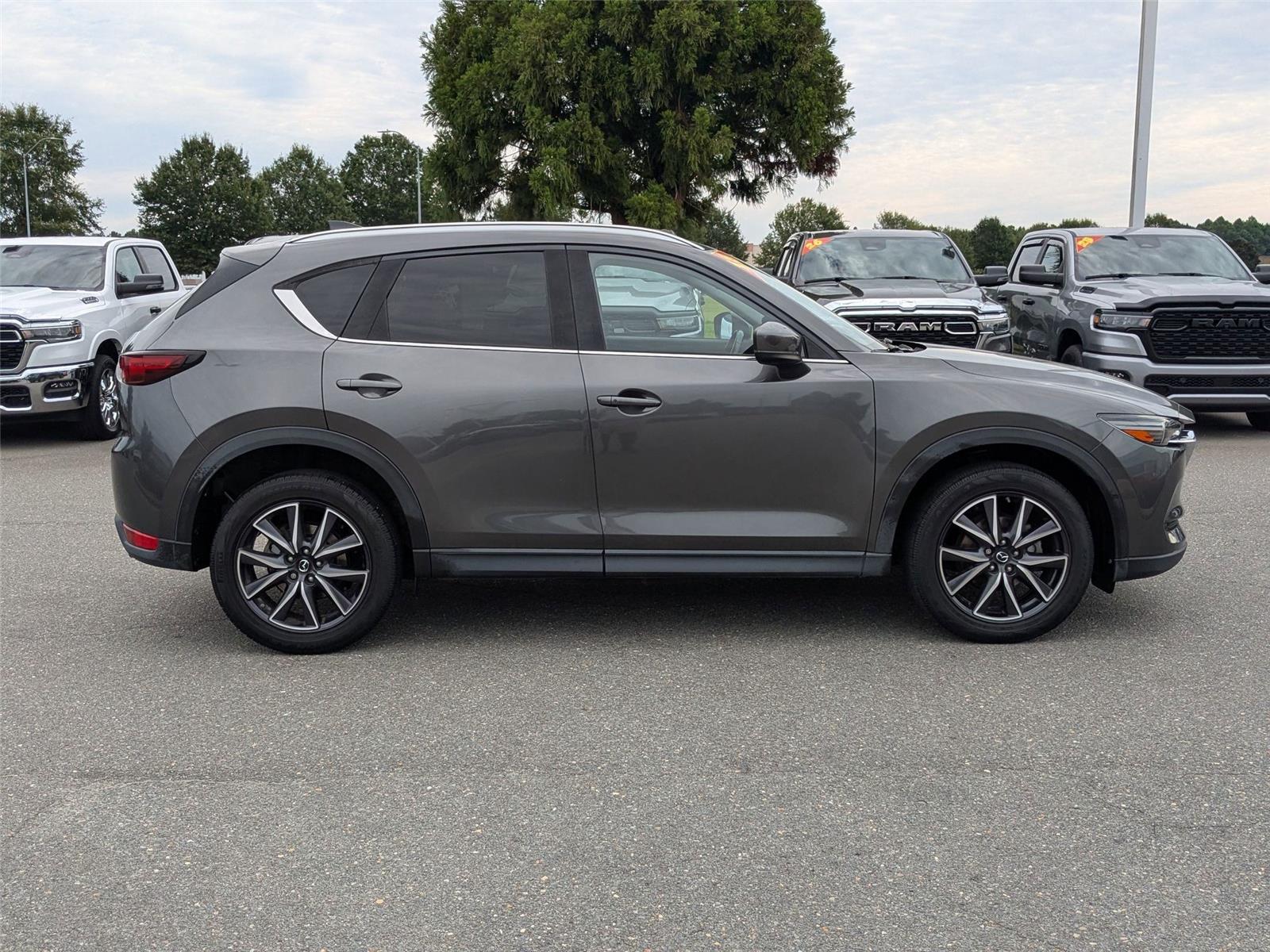 2018 Mazda CX-5 Grand Touring photo 3