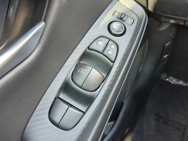 2025 Nissan Sentra SV photo 20
