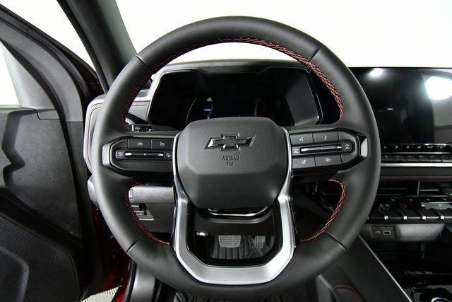 2026 Chevrolet Colorado Z71 photo 2