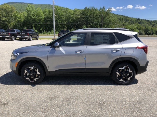 2026 Kia Seltos S photo 6