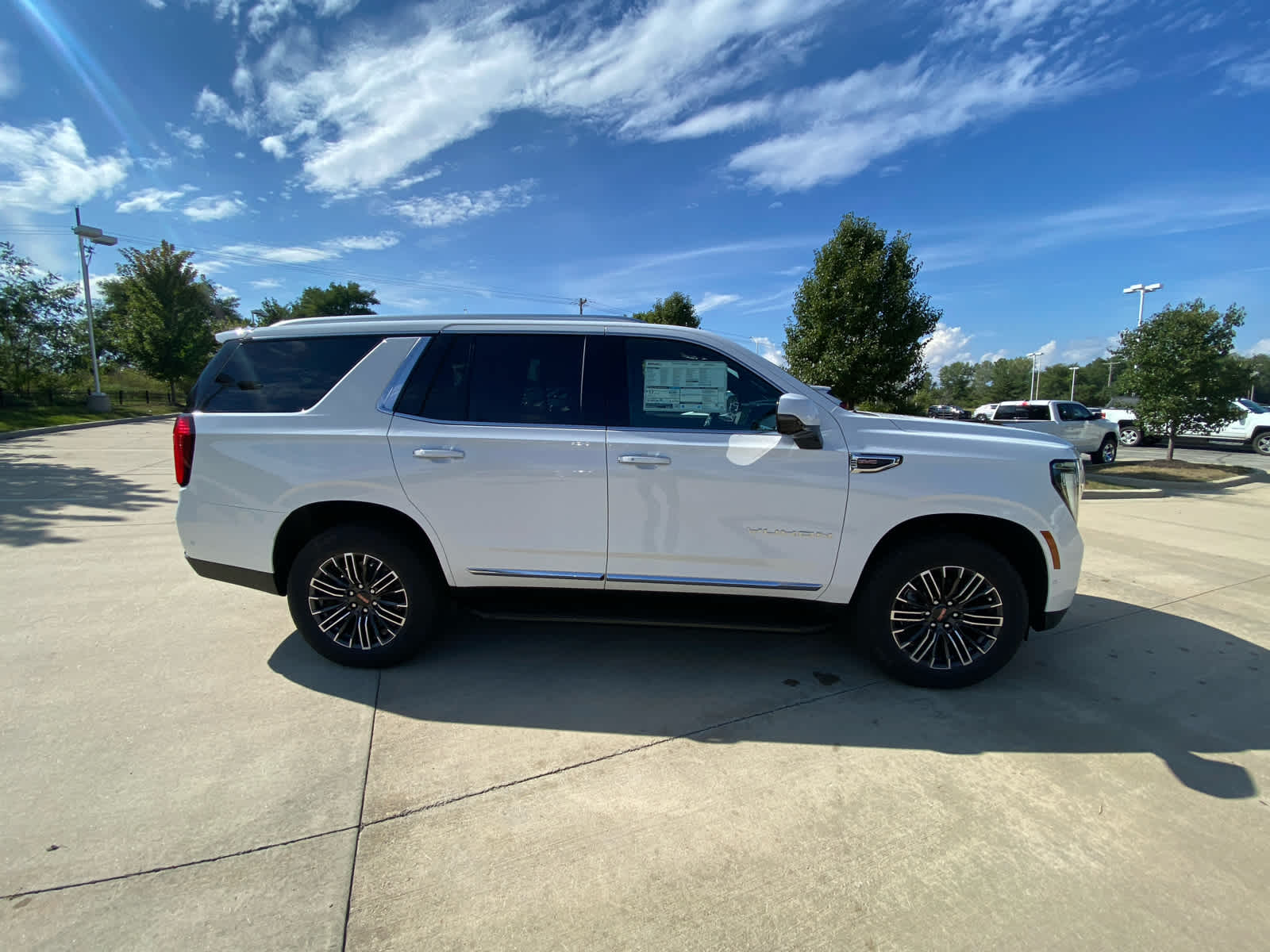 2026 Gmc Yukon photo 2