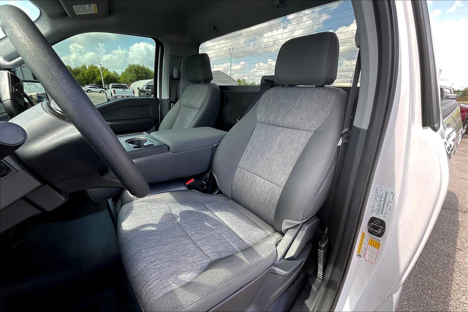 2024 Ford F-150 XL photo 19