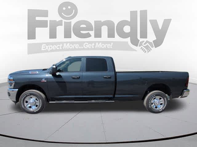 2025 Ram 2500 Tradesman photo 7