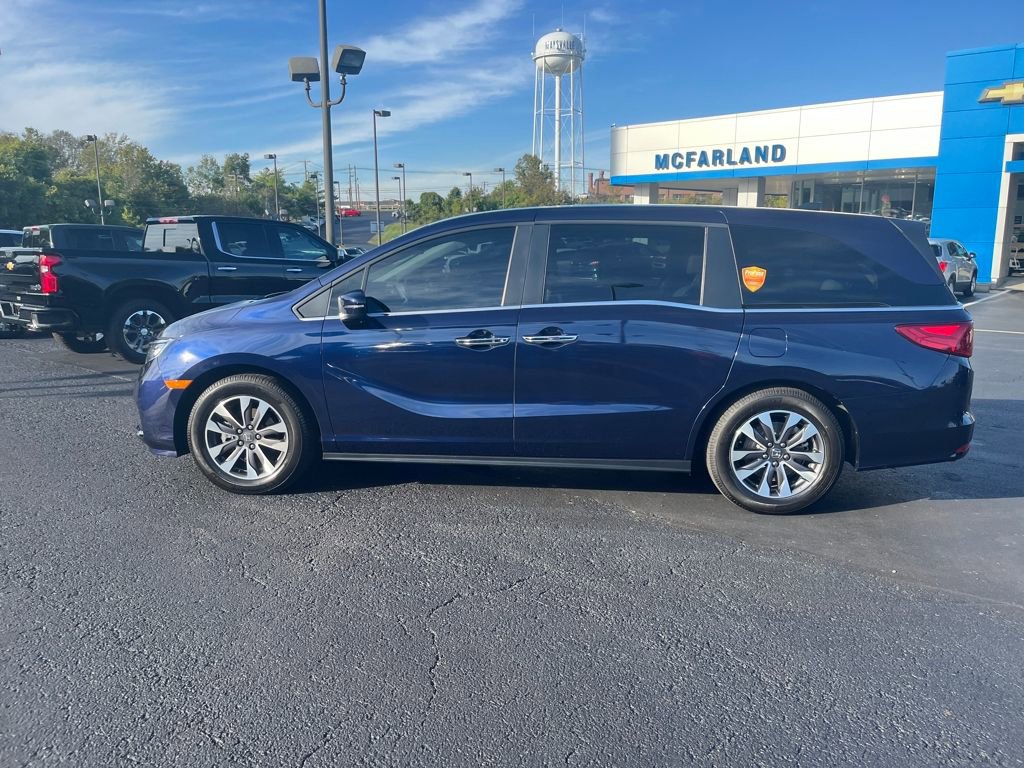 2022 Honda Odyssey EX-L photo 2