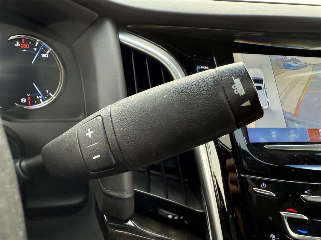 2019 Cadillac Escalade ESV Platinum photo 25