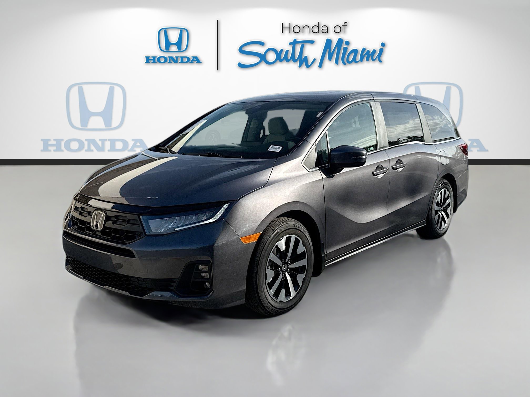 2026 Honda Odyssey EX-L photo 3