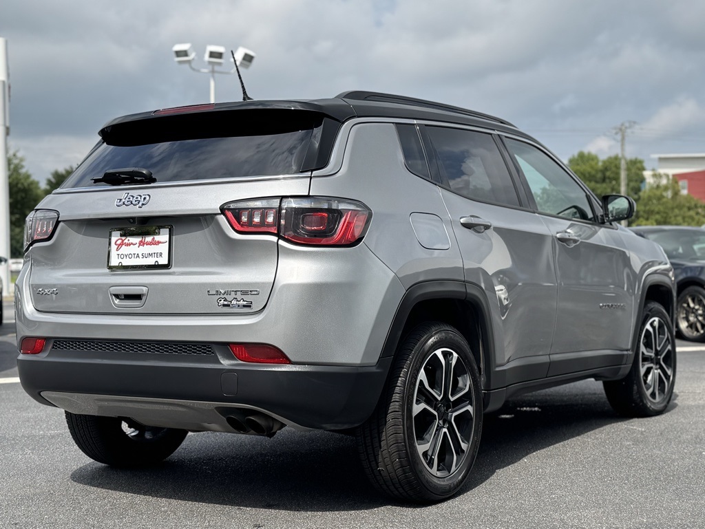 2022 Jeep Compass Limited photo 7