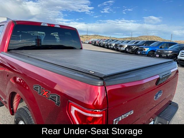 2015 Ford F-150 XLT photo 17