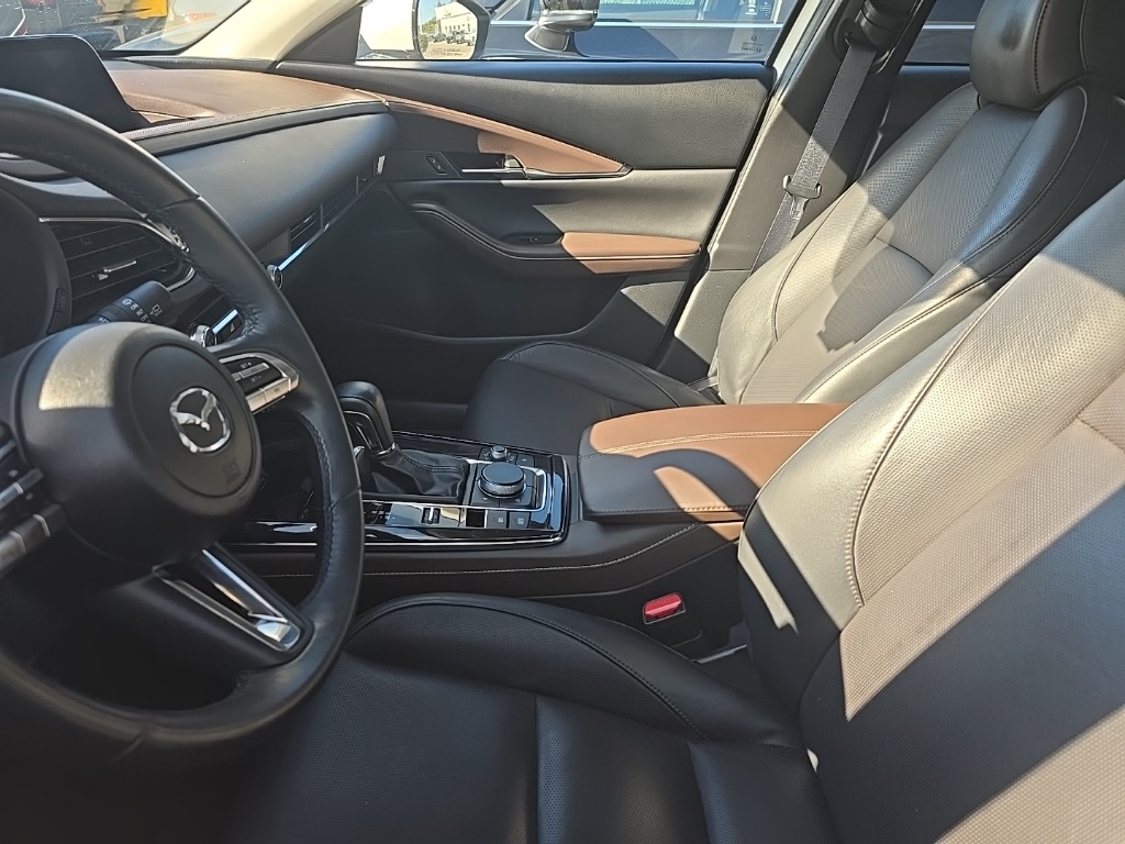 2022 Mazda CX-30 2.5 S Premium photo 2