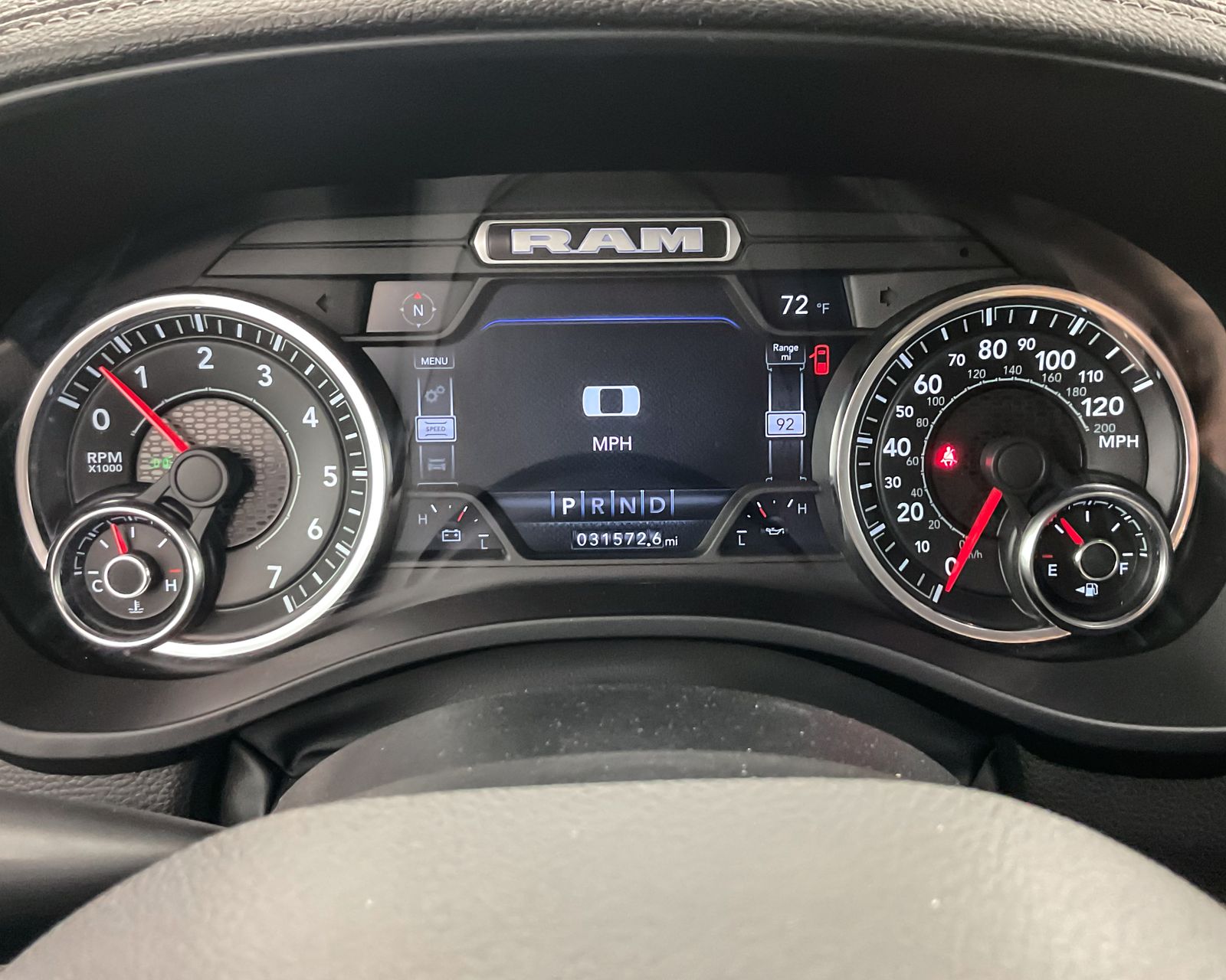 2022 Ram 1500 Laramie photo 14