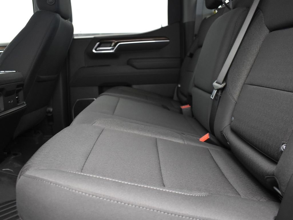 2026 Chevrolet Silverado 1500 RST photo 16