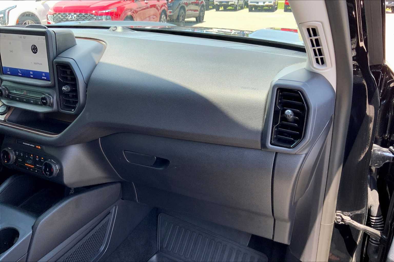 2024 Ford Bronco Sport Outer Banks photo 17