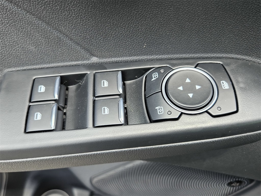 2025 Ford Escape Plug-In Hybrid photo 11