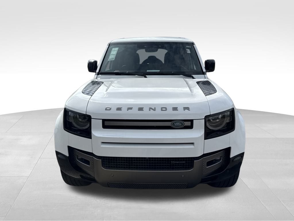 2022 Land Rover Defender 110 X-Dynamic HSE photo 2