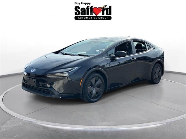 2024 Toyota Prius LE's photo