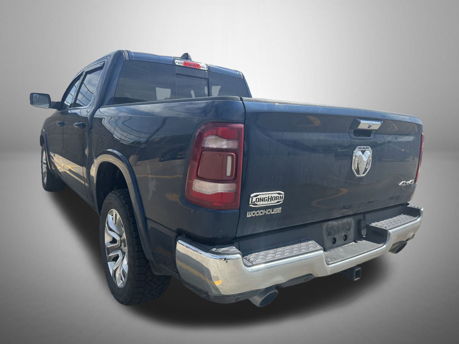 2019 Ram 1500 Laramie Longhorn photo 3