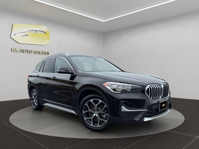 2022 BMW X1 28i's photo