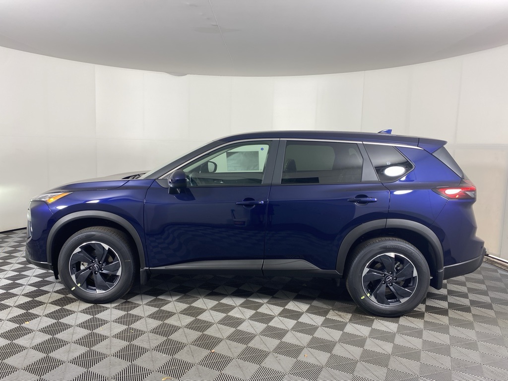 2026 Nissan Rogue SV photo 2