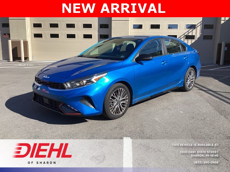 2022 Kia Forte GT-Line photo 3