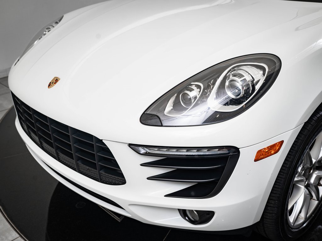 2018 Porsche Macan photo 14