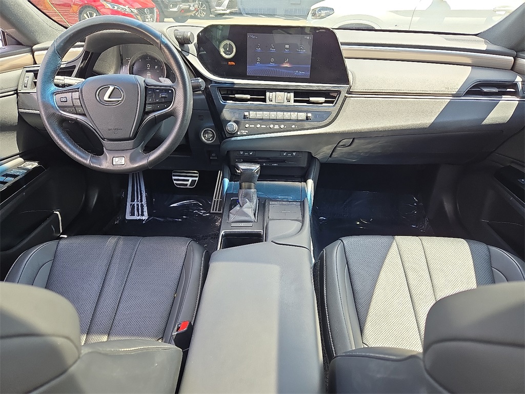 2022 Lexus ES 350 F SPORT photo 16