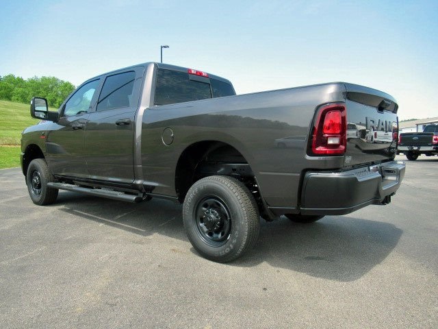 2025 Ram 2500 Tradesman photo 3