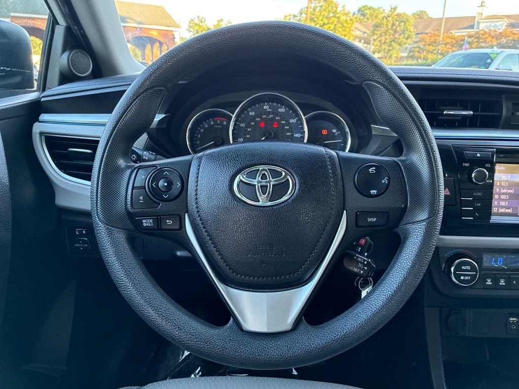 2014 Toyota Corolla LE Eco photo 14
