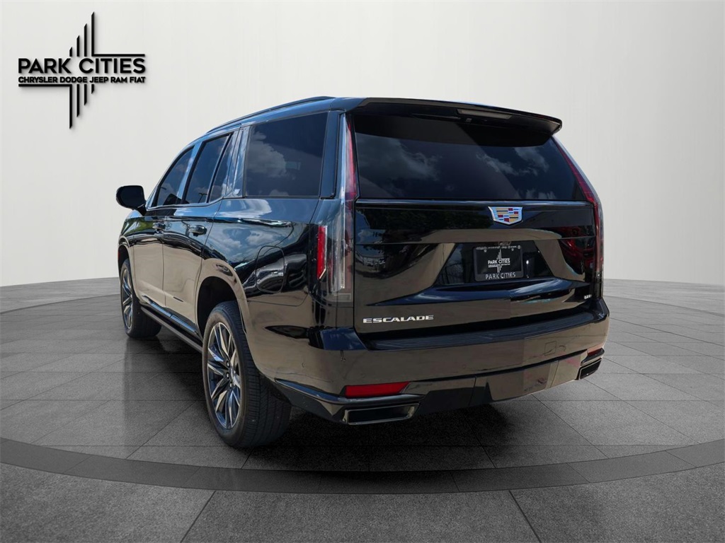 2024 Cadillac Escalade Sport photo 2