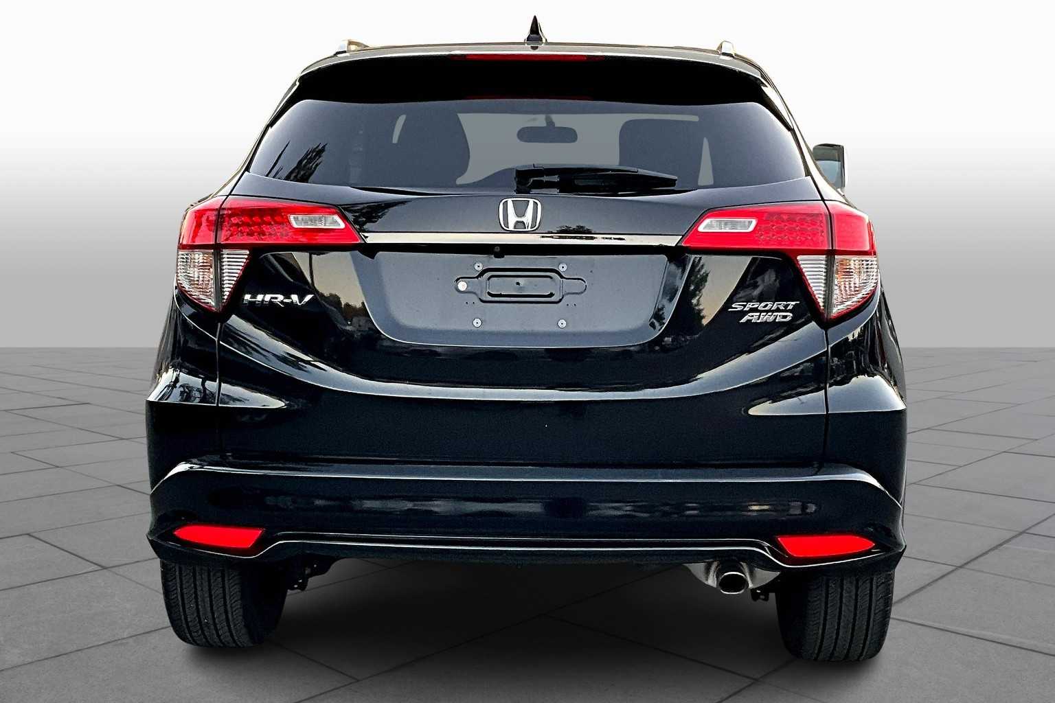 2021 Honda HR-V Sport photo 4
