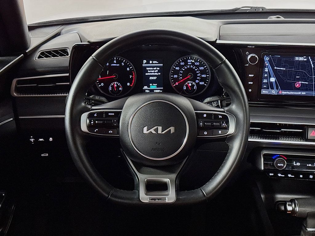 2024 Kia K5 GT-Line photo 13