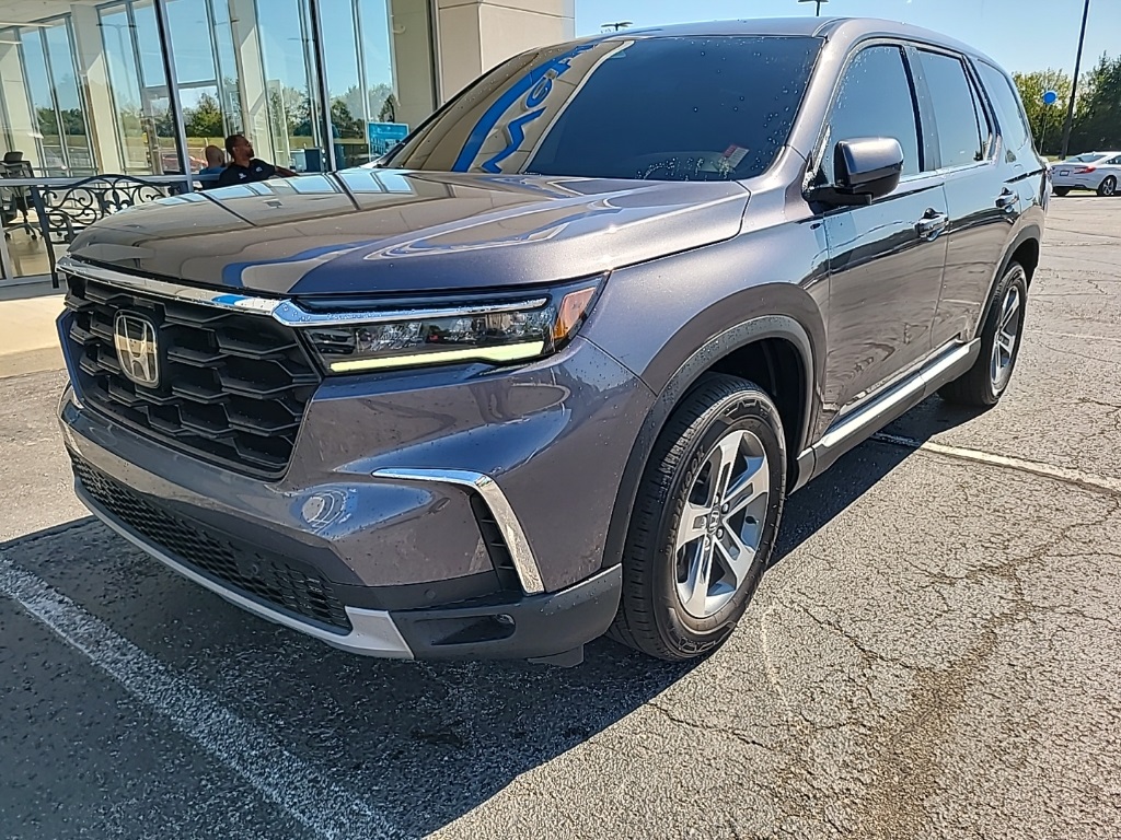 2024 Honda Pilot EX-L photo 2
