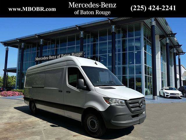 2025 Mercedes-Benz Sprinter Cargo Van Base's photo