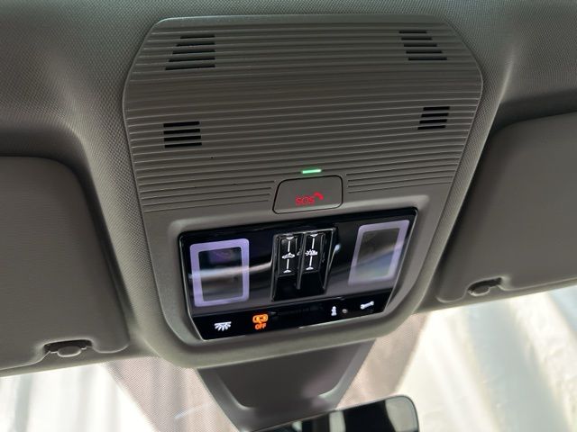 2026 Volkswagen Atlas SE Technology photo 21