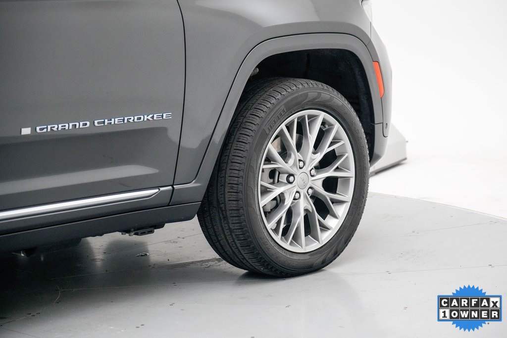 2022 Jeep Grand Cherokee Summit 4xe photo 23
