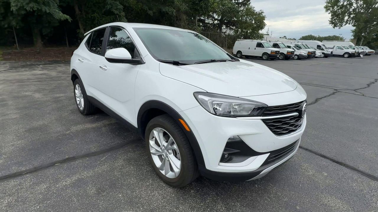 2022 Buick Encore GX Preferred photo 2
