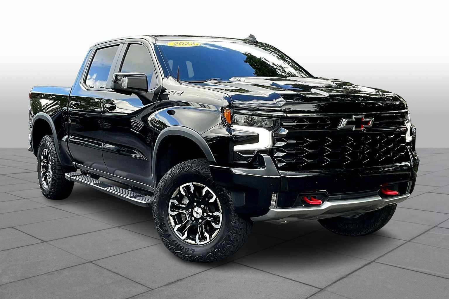 2022 Chevrolet Silverado 1500 ZR2 photo 2