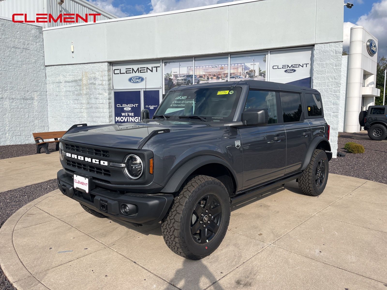 2025 Ford Bronco 4-Door Big Bend's photo