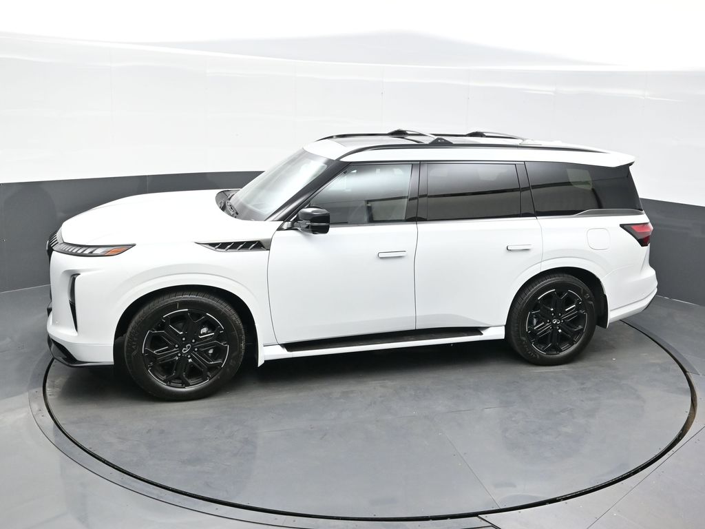 2026 Infiniti QX80 Sensory photo 32