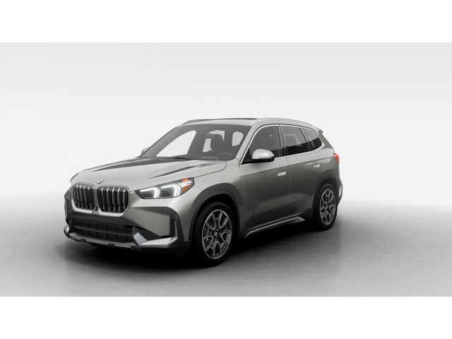 2026 BMW X1 28i's photo