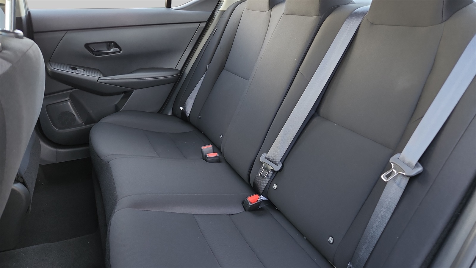 2024 Nissan Sentra S photo 24