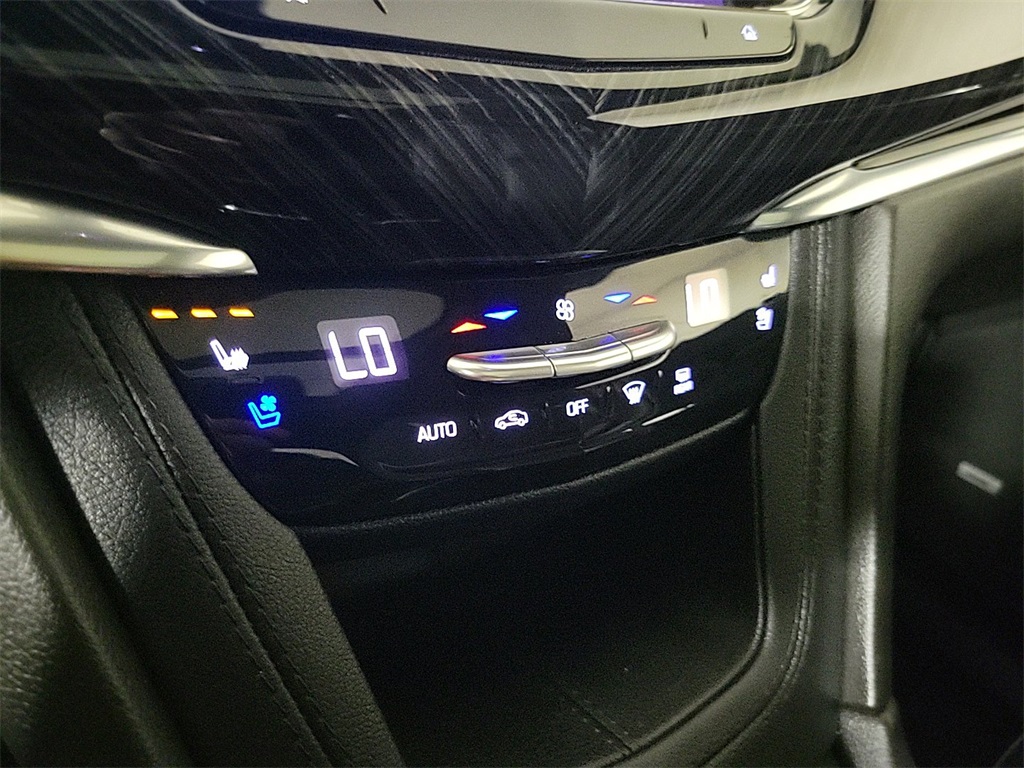 2025 CADILLAC XT6 - Image 20