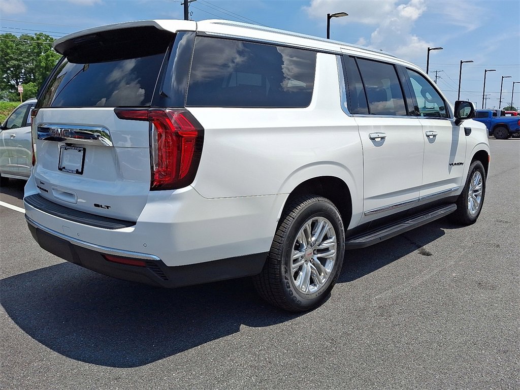 2023 Gmc Yukon XL SLT photo 4