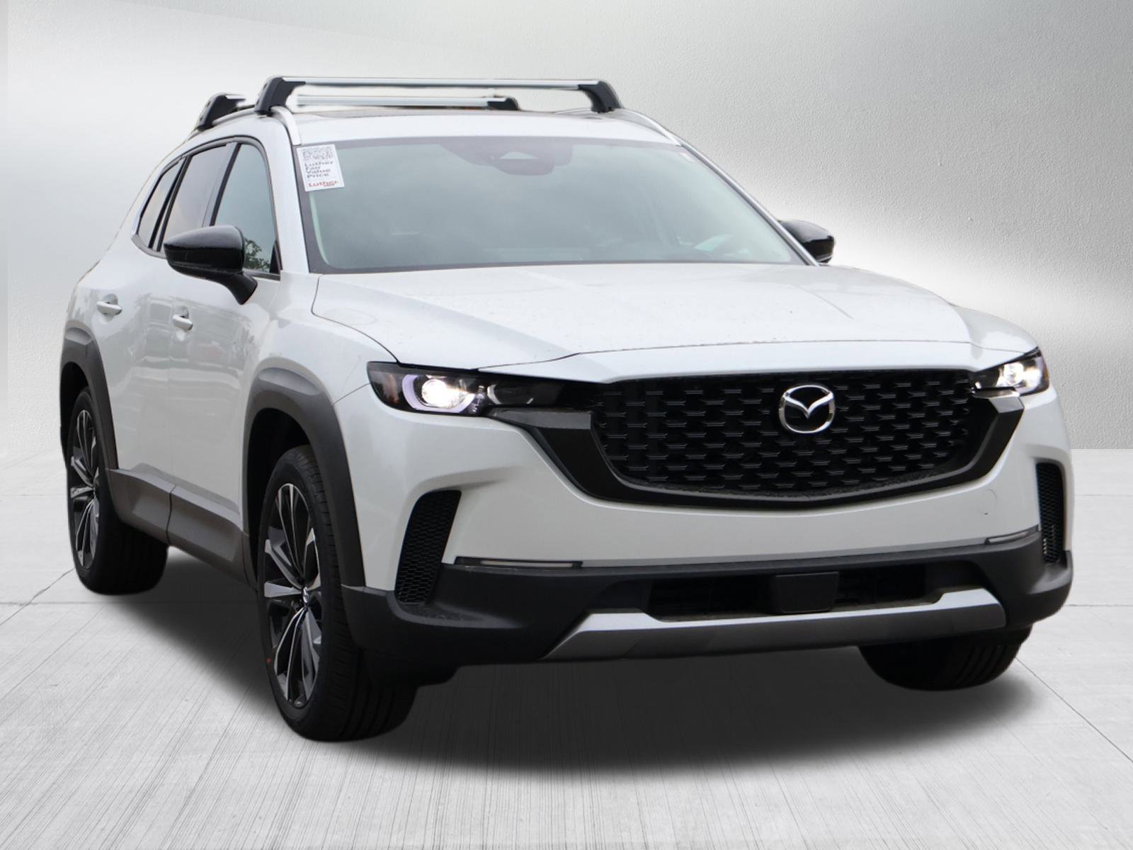 2025 Mazda CX-50 Premium's photo