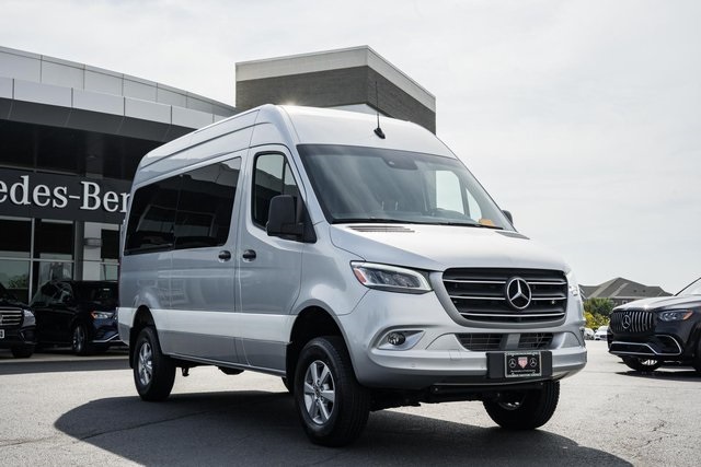 2022 Mercedes-Benz Sprinter Cargo Van Base's photo