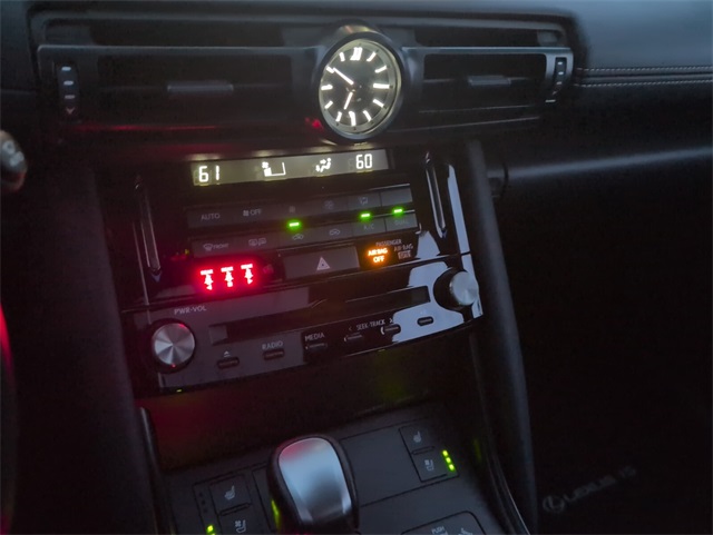 2024 Lexus IS 300 photo 16